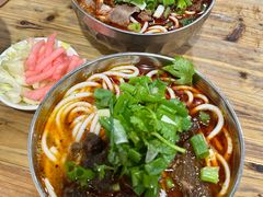 -张家羊肉汤粉小吃店