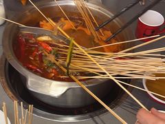 -佰人王串串香火锅(洋珠巷店)