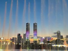 -秋水广场