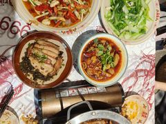 -耙吉吉川味小酒馆(本地人回头店)