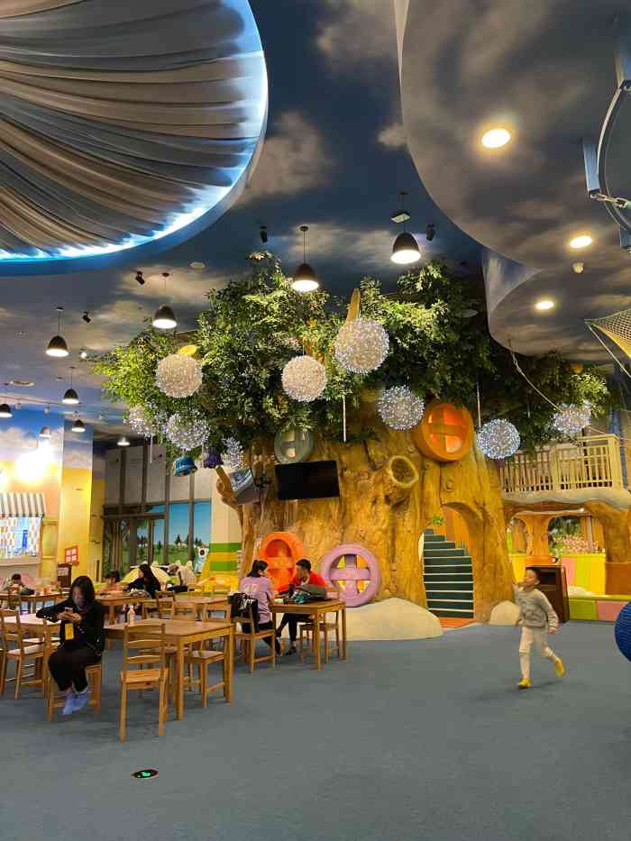梦幻仙境亲子餐厅图片