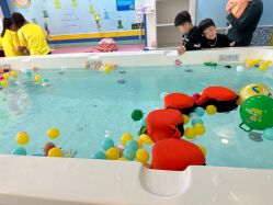 -乐悠游儿童游泳馆(宝安妇幼店)