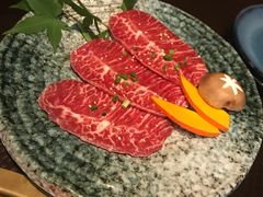 -山川小町·极番烧肉(新地假日广场店)