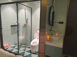 -花隐·美芙炫海菲秀皮肤管理中心