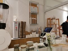 -Cafe on warm(丹霞店)