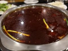 -冯记香辣兔火锅(茶店子总店)