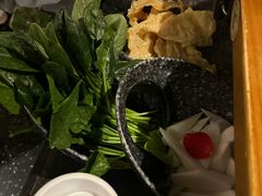 -哥老官重庆美蛙鱼头(五角场合生汇店)