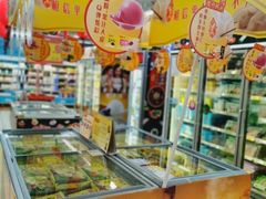 -家乐福(四元桥购物中心店)