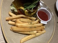 -上海临港美爵酒店·铃兰西餐厅