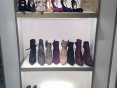 -JIMMY CHOO(恒隆广场店)