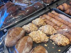 -OUR Bakery(中海环宇荟店)