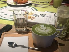 -物质生活书·酒吧