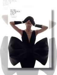 -至臻微拉婚纱摄影