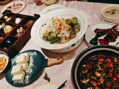 -小梅鸽香港餐厅·小鼎玖煲(南湖店)