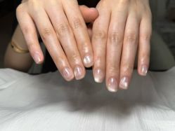 -槿里日式美甲工作室