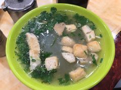 油豆腐两只百叶包粉丝汤-张记汤馆(嫩江路店)