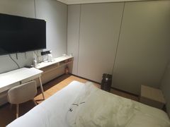 -全悦酒店(广州天河林和西地铁站店)