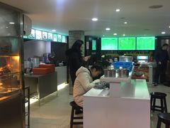 -老新隆牛肉锅贴(新街口店)