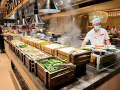自助取餐区-三亚海棠湾仁恒皇冠假日酒店-全日制味西餐厅