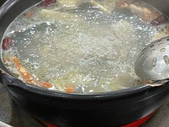 -濠轩阁特色生蚝火锅(水湾路店)