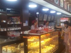 -红宝石·鲜奶小方·海派西点房(南丹店)
