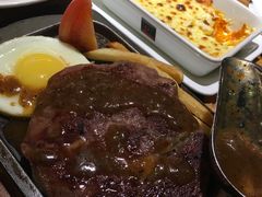 -意国小镇披萨牛排餐厅(新玛特店)