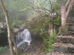 -藏龙百瀑风景区