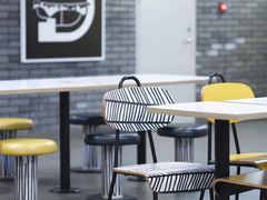 -麦当劳(湛江大厦店)