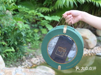 虽然端午已经过去了，但是收到这个两两面膜的端午礼盒还