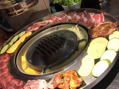 -哈哈碳都·牛肋条无限自助烤肉(台江万达店)
