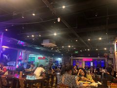 大堂-马路牙子地桌烤肉(工体店)