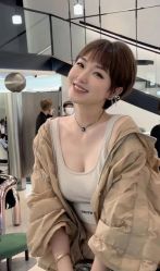 -丝语萱形象