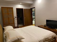 -上海怡沁园度假酒店