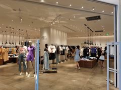 -URBAN REVIVO(西安Momopark店)