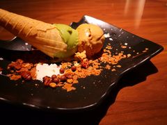 -The ROOF (通盈中心店)