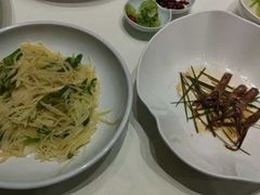 -梅花香里大酒店(郁金香路店)