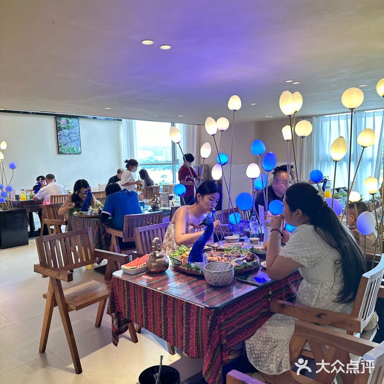 不得不吃的孔雀宴手抓饭！yyds
