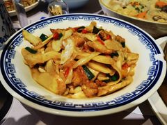 -客家大院·非遗赣南客家菜(郁孤台店)