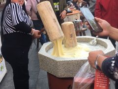 -柞水洋芋糍粑
