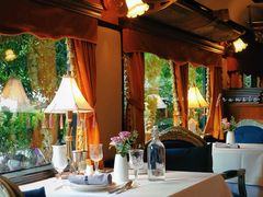 -火车头法国西餐厅