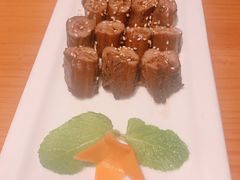 -莲餐厅·湖北菜·潜江小龙虾店(愚园路店)