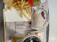 -麦当劳(十字街店)