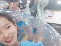 -嘿哟动霸CHUA·新潮玩运动娱乐中心·蹦床滑冰团建乐园