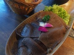 -老牌坊云南鱼豆花火锅(哈西万达店)