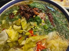 -云阿蛮云南生烫牛肉米线(奉贤路店)