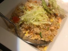 亲子鲑炒饭-穹六人间 people 6(岳阳路店)