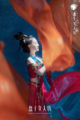 -盘子女人坊生日照·摄影馆(华强店)