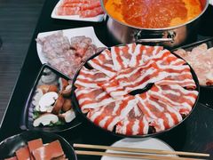 -唯爱KTV聚会餐厅(仙林东城汇店)
