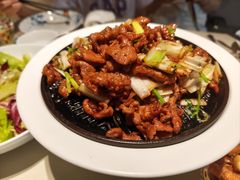 葱爆小羔羊肉-悦融琥珀·京鲁菜·海味珍品(西单店)