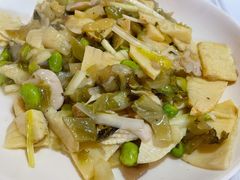 鲜笋毛豆炒雪菜-南花桥羊肉馆老字号(乌镇店)